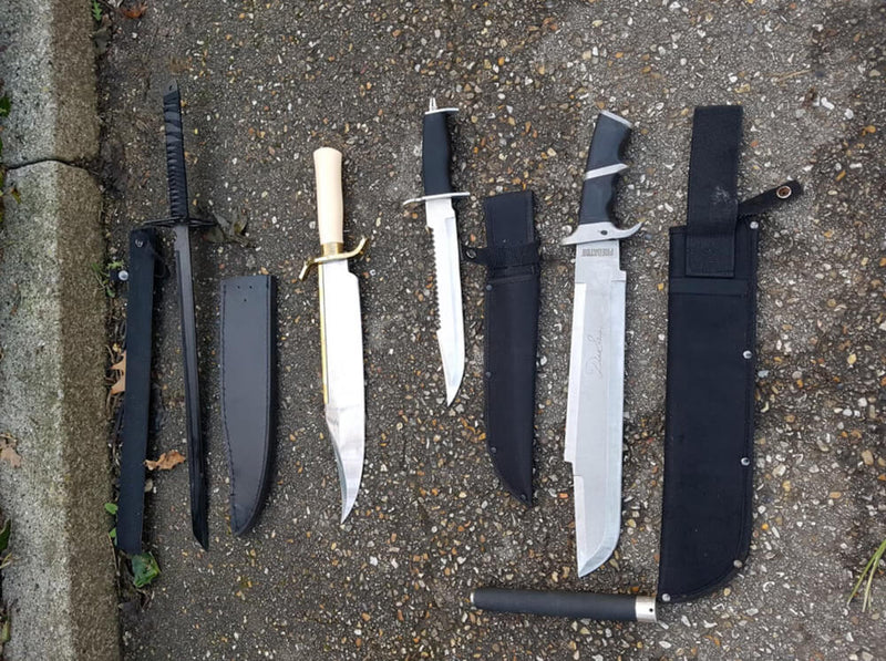 Titan-Depot-Knives-confiscated-from-street-gangs 1