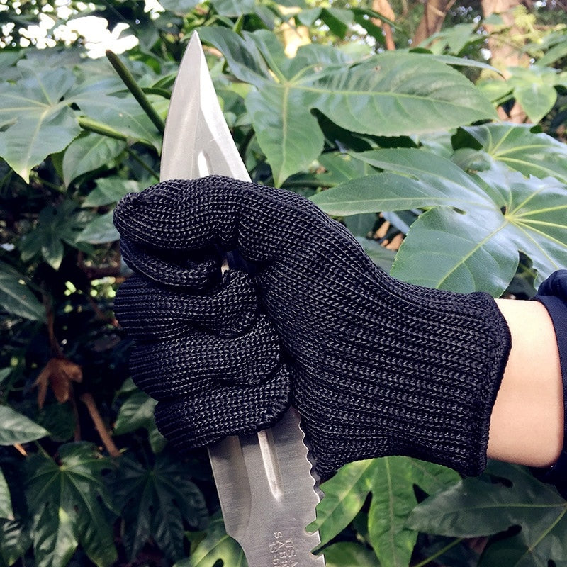 Cut/slash Resistant Safety Gloves with infused Stainless Steel Wire Me